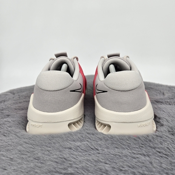 New Nike Metcon 9 Women\'s Workout Shoes Size 10.5